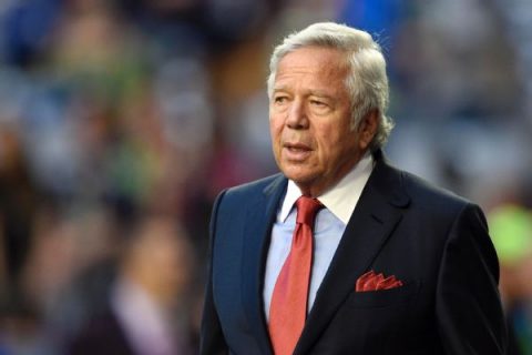 Plea deal offers to drop charges against Kraft