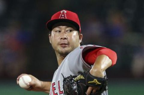 Junichi Tazawa agrees to minor league contract with Cubs