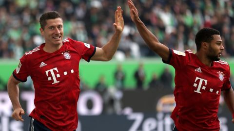 Wolfsburg 1-3 Bayern Munich: Robert Lewandowski helps champions end winless run