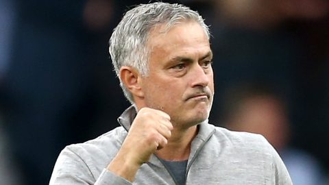 Mourinho wants to ‘see out’ Man Utd contract after Real Madrid link