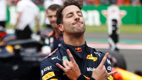 Ricciardo on pole as Hamilton takes third