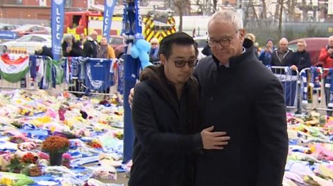 Claudio Ranieri lays wreath for Leicester owner Vichai Srivaddhanaprabha