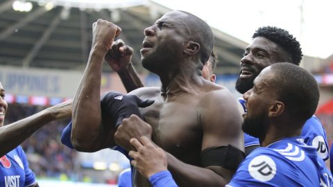 Sol Bamba’s shirt: ‘The ref asked if I took it off, I said no’, says Cardiff defender