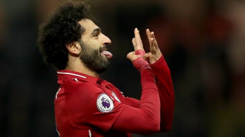 Watford 0-3 Liverpool: Mohamed Salah scores as 10-man Reds win at Vicarage Road