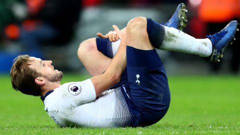 Harry Kane: Tottenham striker out until March with ankle injury