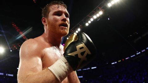Saul Alvarez v Daniel Jacobs: World middleweight unification fight set for 4 May