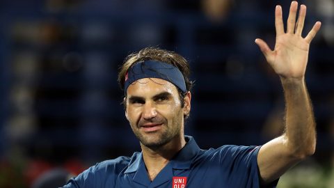 Roger Federer claims his 50th win in Dubai to reach quarter-finals