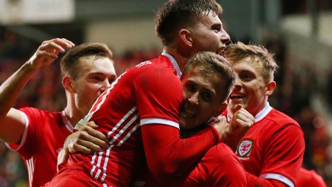 Wales 1-0 Trinidad and Tobago: Ben Woodburn scores injury-time winner