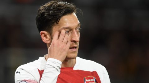 Mesut Ozil is ‘playing like we want’, says Arsenal manager Unai Emery