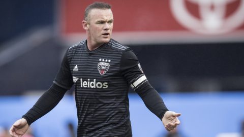 MLS: Wayne Rooney sent off for DC United