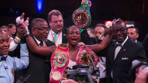 Claressa Shields v Christina Hammer: Shields unifies middleweight division after unanimous decision