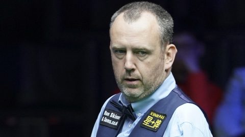 Mark Williams: World snooker champion in hospital with chest pains