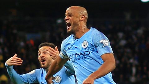 Manchester City 1-0 Leicester: Vincent Kompany scores spectacular winner