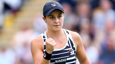 Ashleigh Barty beats Venus Williams to close in on world number one ranking