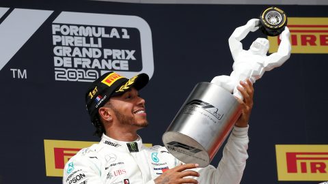 Lewis Hamilton cruises to French GP victory