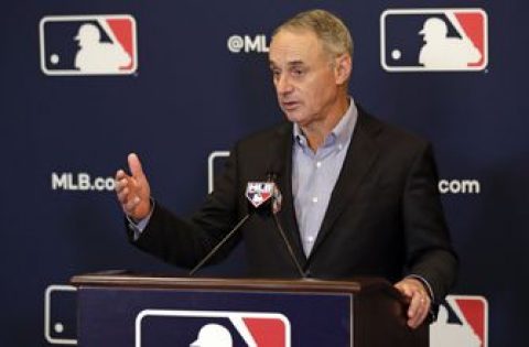 AP sources: MLB near deal for rosters to expand to 26 in ’20