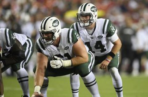 Jets’ Long redeems himself at guard after center struggles