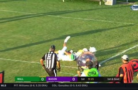 HIGHLIGHTS: Wall Capitalizes on Turnover, Scores 1st Touchdown of the Game | Texas Football Days Presented By Jack In The Box