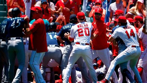 12 suspended for 18-minute mass MLB brawl