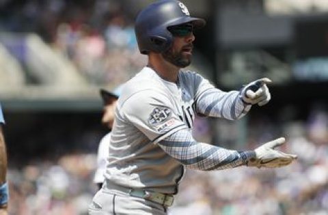 HIGHLIGHTS: Renfroe homers twice, Padres come from behind to stun Rockies 14-13