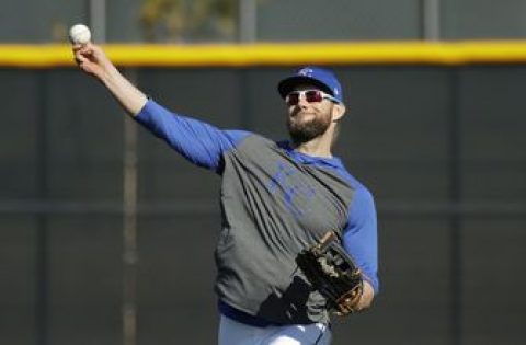 Gordon remains amid Royals rebuild, eager to finish in KC