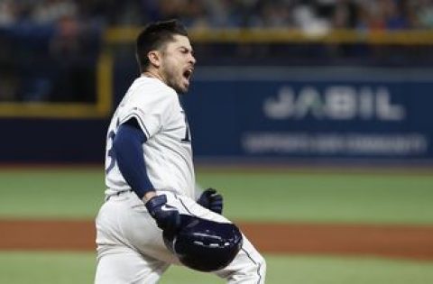 D’Arnaud homers in bottom of the 9th, Rays beat Yankees 4-3