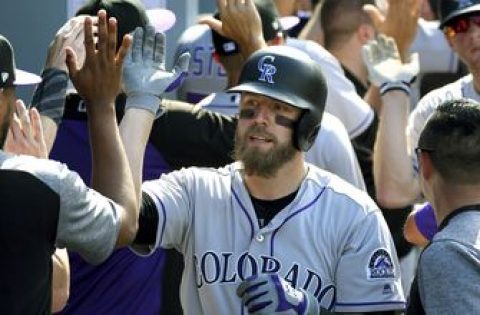 Mark Reynolds agrees to minor league deal with Rockies