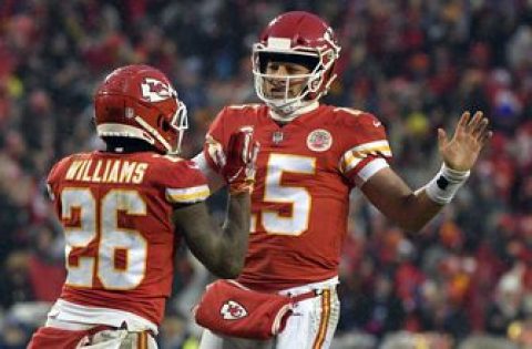 Chiefs roll past Colts 31-13 to reach AFC title game