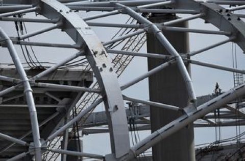 LA Stadium reaches milestone with completion of canopy shell