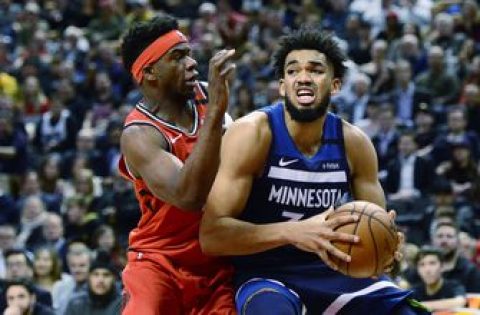 Timberwolves’ Towns out with wrist injury