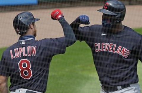 Plesac, Reyes, Luplow power Indians over White Sox 7-1