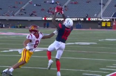 Majon Wright’s spectacular grab sets up go-ahead Arizona touchdown with 1:37 left