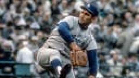 Dodgers unveil Sandy Koufax statue next to Jackie Robinson