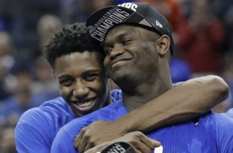Duke’s Barrett wins guard honor at College Basketball Awards