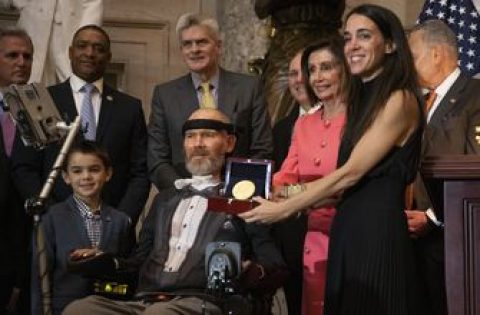 Ex-NFL player Steve Gleason honored by Congress for ALS work