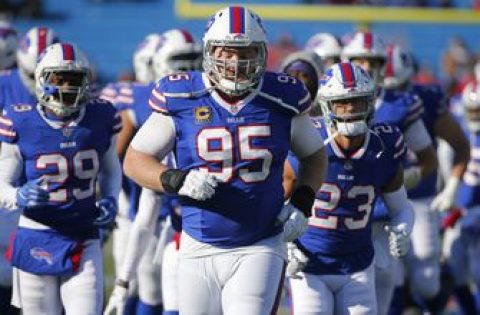 Bills, Kyle Williams play wait-and-see on tackle’s future