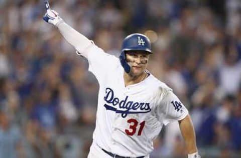 Joc Pederson takes Rick Porcello deep to give Dodgers 1-0 lead in Game 3