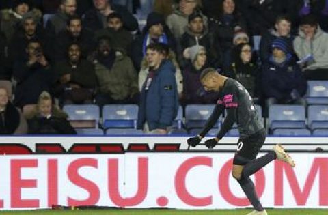 Richarlison leads Everton to 1-0 win at Huddersfield in EPL