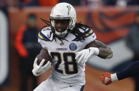 Chargers’ Gordon trying not to make contract a distraction