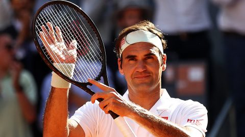 Madrid Open: Roger Federer and Novak Djokovic into quarter-finals