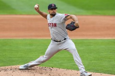 Red Sox extend winning streak to eight with 3-2 win over Twins
