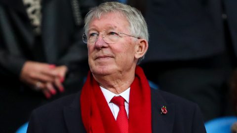 Manchester United: Sir Alex Ferguson returns to training ground