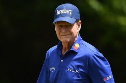 Tom Watson shoots 2-under 68 on the second round of the U.S. Senior Open