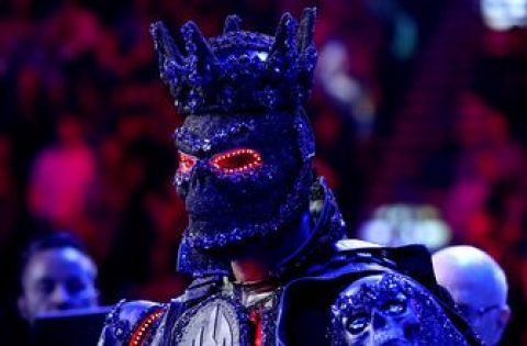 The internet isn’t quite on board with Deontay Wilder’s costume explanation