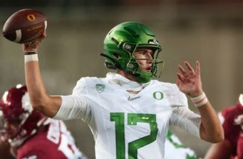 Oregon QB Tyler Shough dominates Washington State with 312 passing yards, four touchdowns