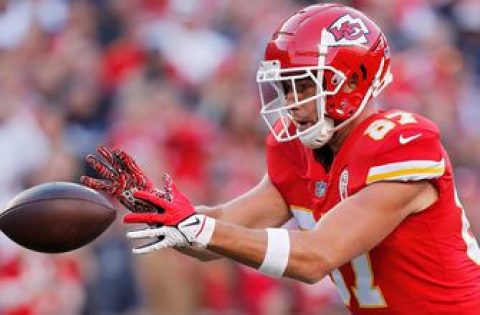 Travis Kelce scores rushing touchdown from unorthodox formation