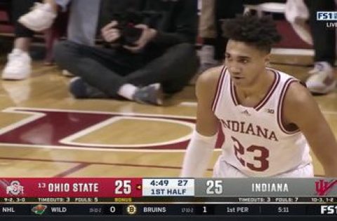 Indiana’s Trayce Jackson-Davis embarrasses defender, puts down athletic poster dunk