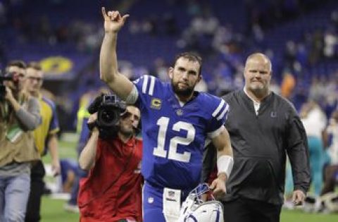 Luck leads comeback, Vinatieri’s kick caps Colts’ 27-24 win over Dolphins