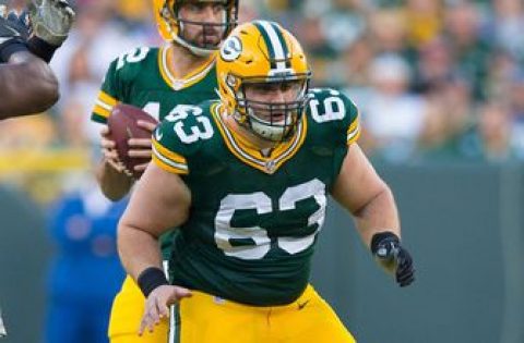 Packers center Linsley back for Sunday night game vs. Titans