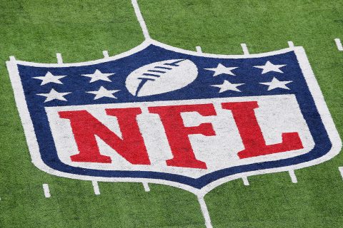 NFL informs teams 2022 salary cap is $208.2M